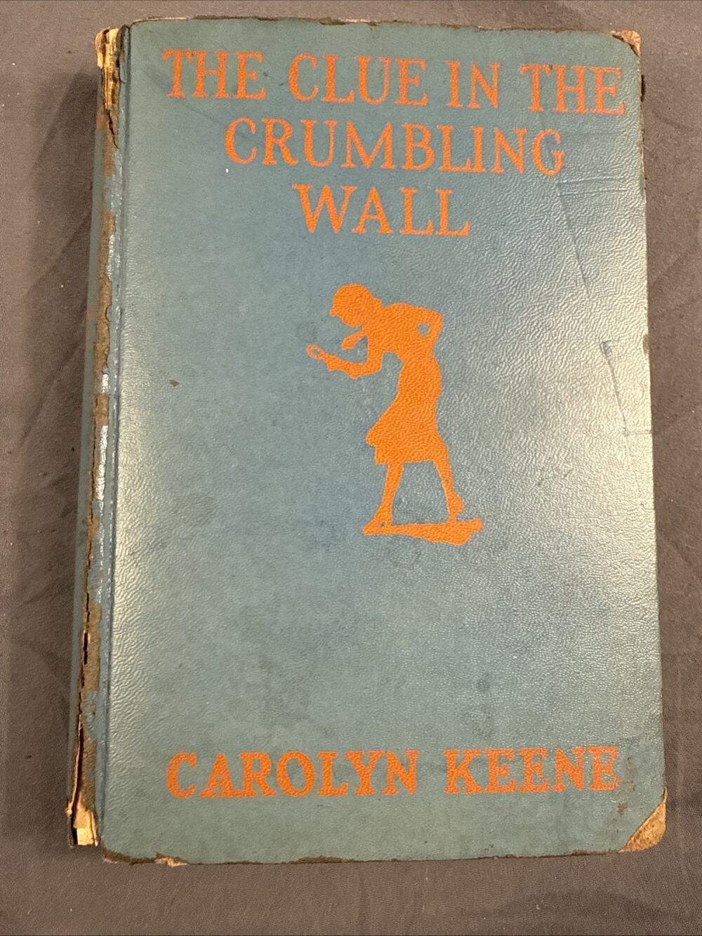 Nancy Drew The Clue In The Crumbling Wall (1945)